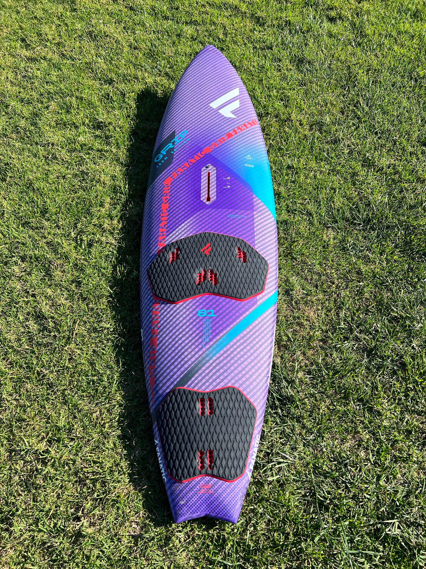 Tabla Fanatic Grip 81 lt