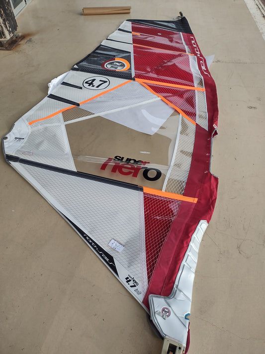 Vela North Sails modelo Super Hero de 4.7