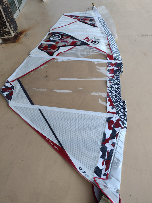 Vela North Sails modelo Hero de 4.2