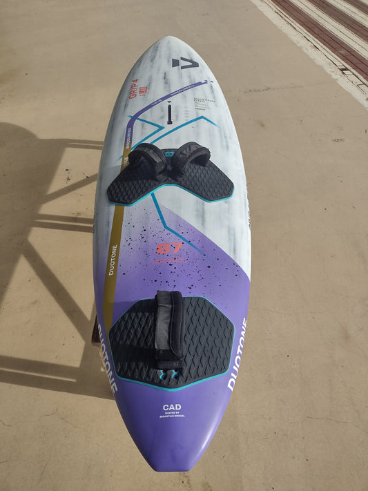 Tabla Windsurf Duotone Grip 4 D/LAB 87 lt