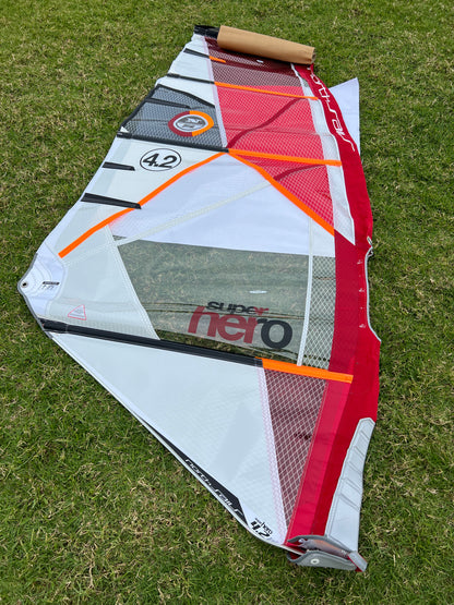 Vela North Sails Super Hero 4.2