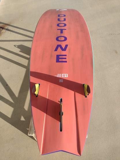 Tabla Windsurf Duotone Grip 3 SLS 2024 79 lt